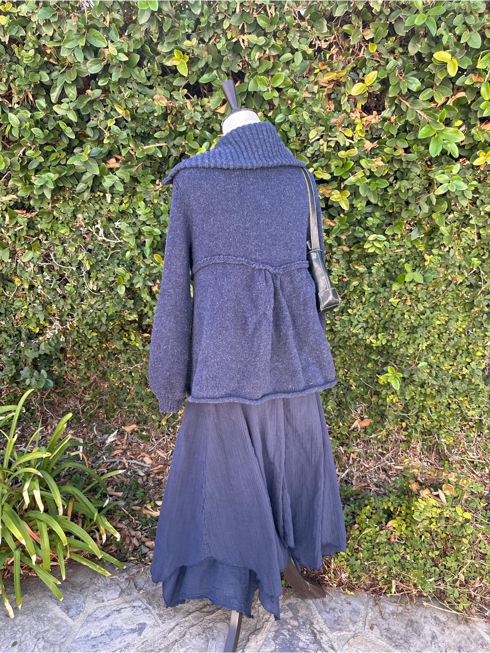 ✨Y2k Navy Cable-Knit Button Cardigan - Picture 2 of 7